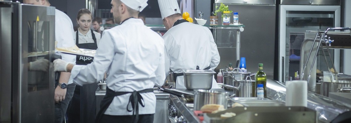 Az üzemi konyha rejtett világa – így működik az élelmiszerraktár