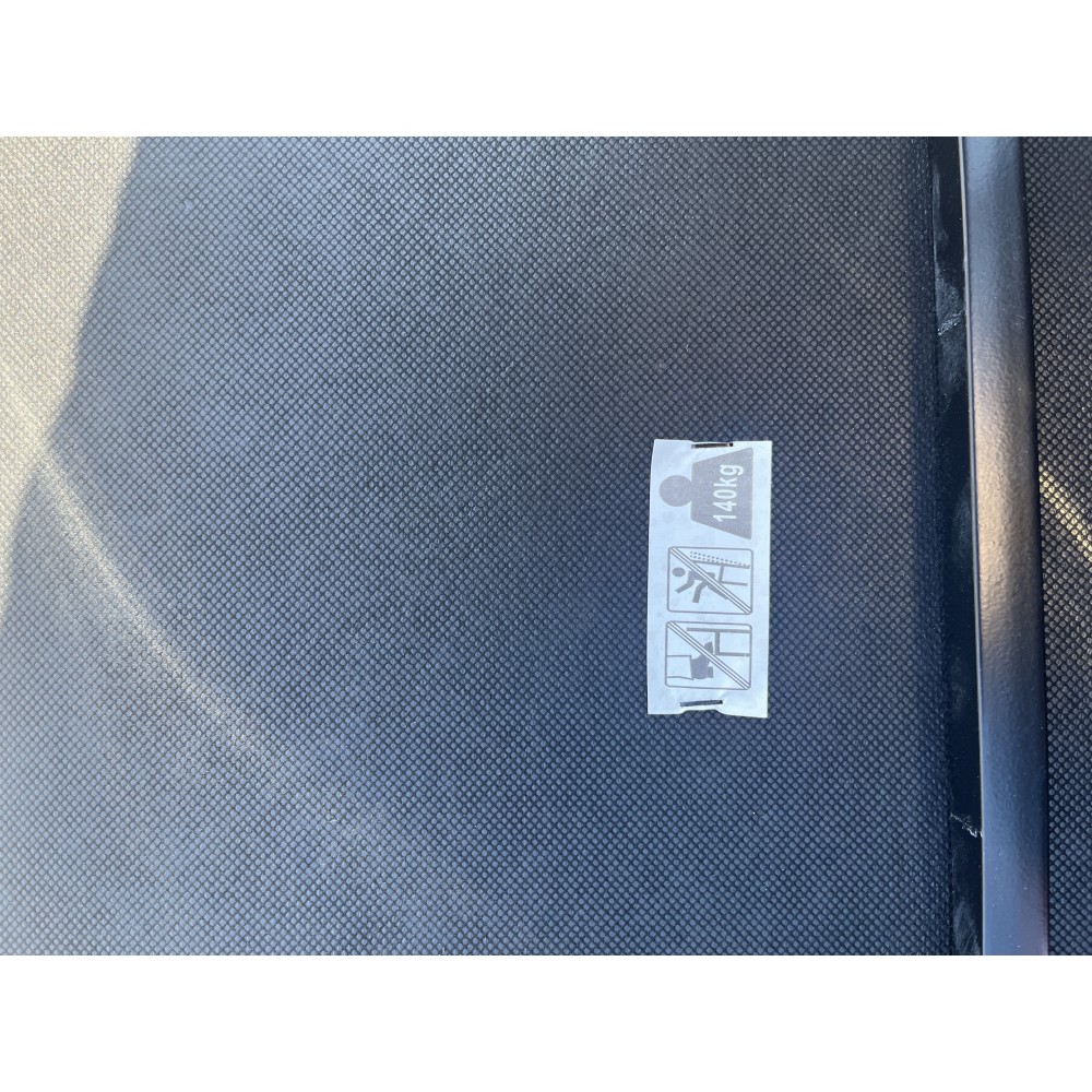 Beltéri szék, fekete műbőr