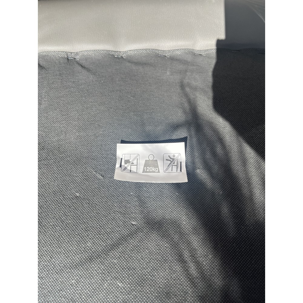 Beltéri szék, szürke műbőr