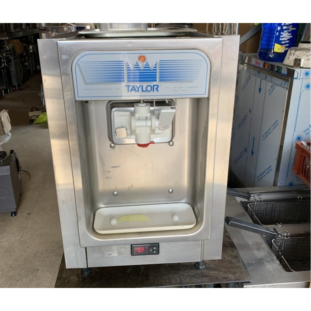 TAYLOR 1 KAROS LÁGYFAGYLALTGÉP