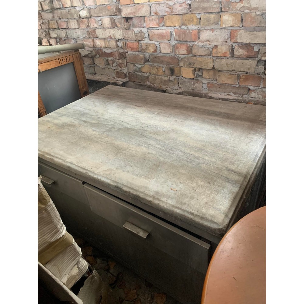 Márványlapos semleges pult