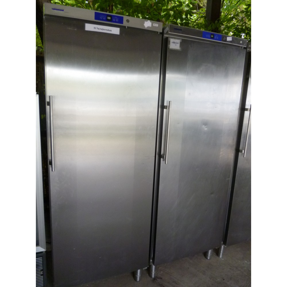 LIEBHERR PROFI LINE 660 LITERES HŰTŐSZEKRÉNY