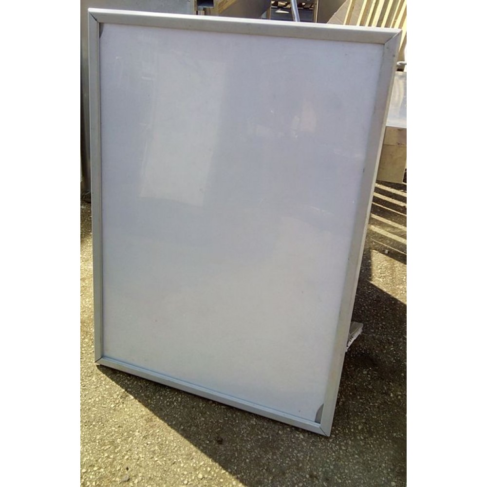 Reklámtábla (fénycsöves)