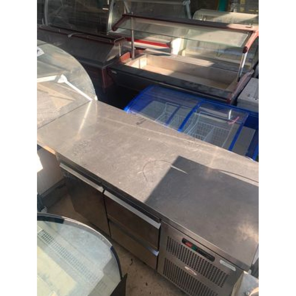 ILSA hűtött munkaasztal