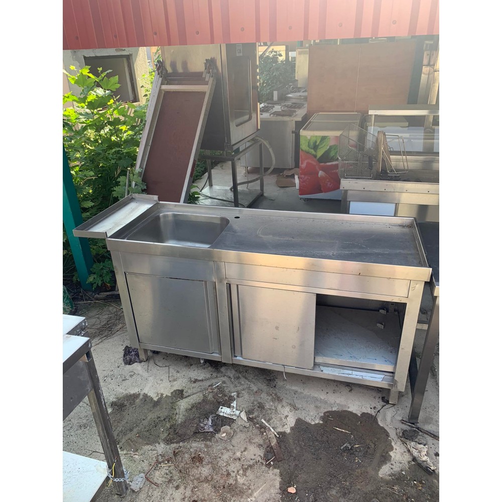 Rozsdamentes semleges pult Nyíló és toló ajtóval,köztes polccal